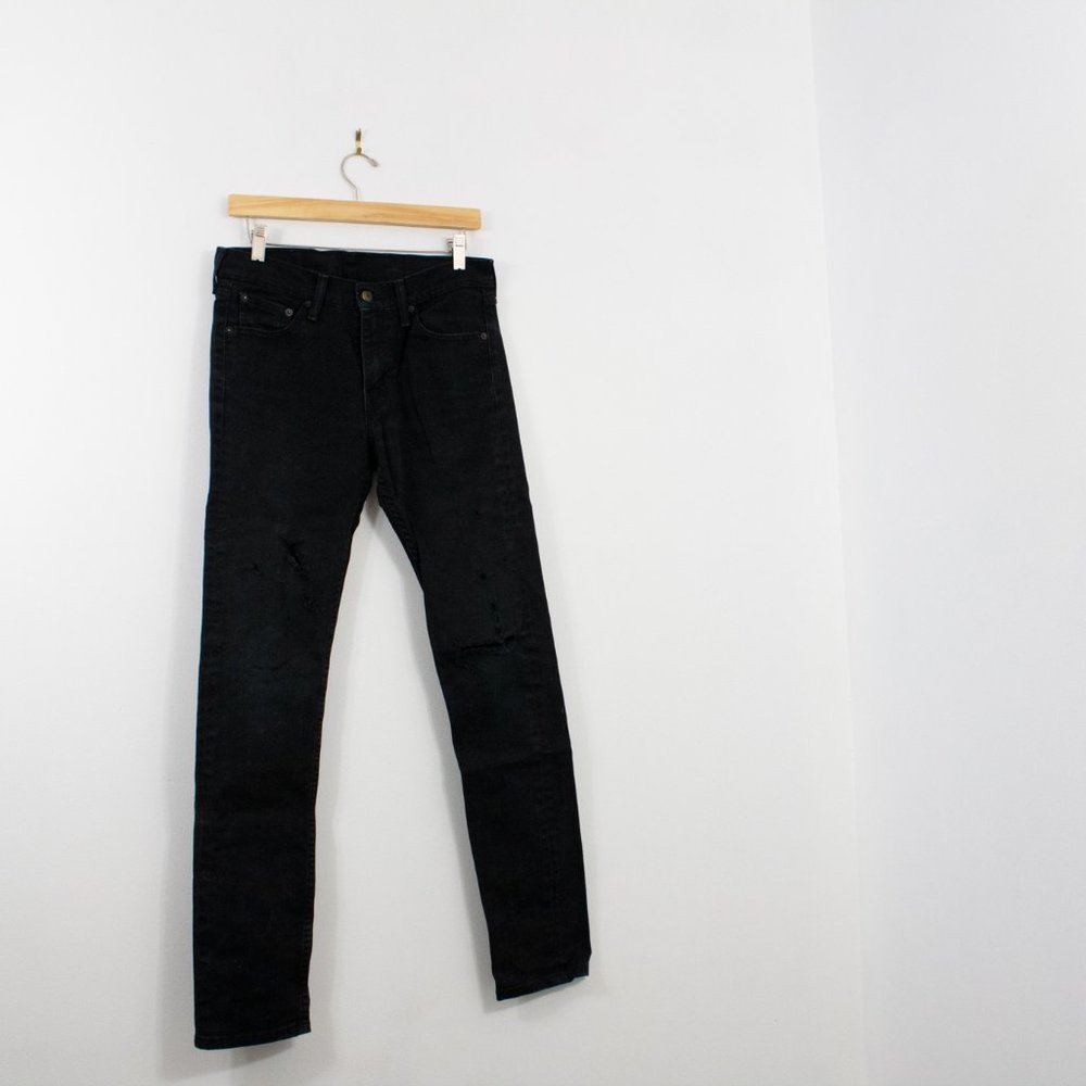 Levis 510 Ripped Jean - Picture 5 of 6